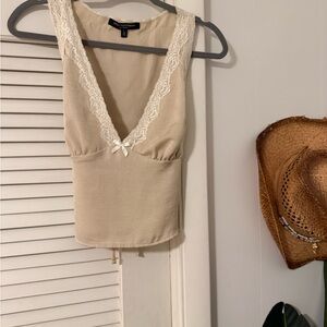 One Clothing Cream Lace Trim Camisole